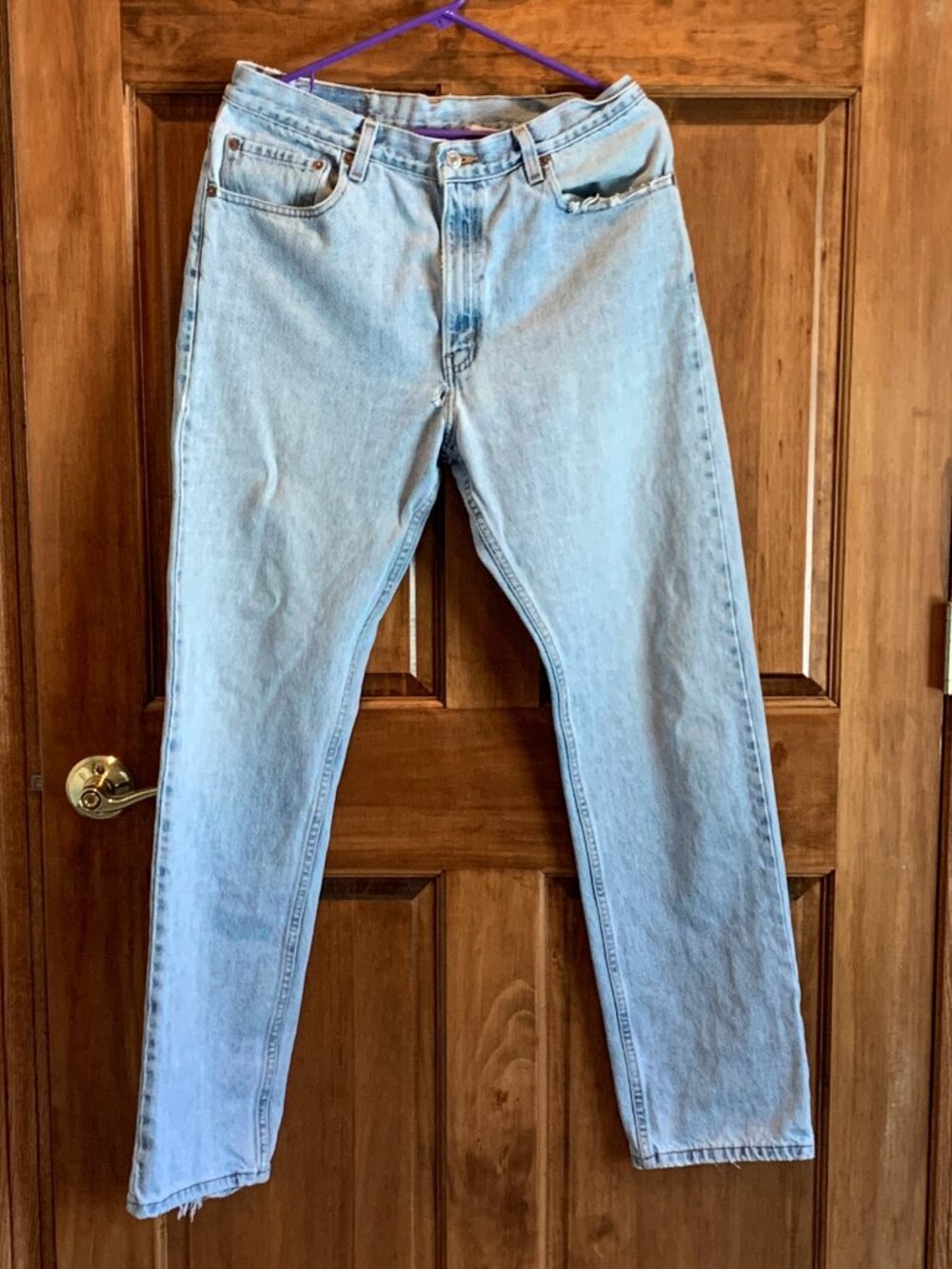1 PR. LEVI'S 505 JEANS, 34 X 34, REGULAR FIT, STRAIGHT LEG, WELL WORN/DISTRESSED
